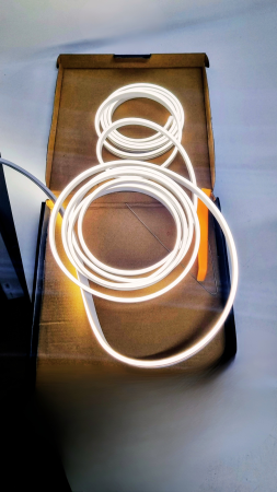 Banda LED portbagaj auto 5m lumina rece iluminare continua tip neon 12V activare automata [1]