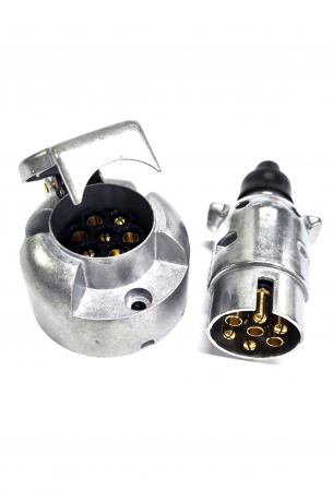 Adaptoare Bricheta Auto - Fisa + Priza 7 pini din metal pentru remorca