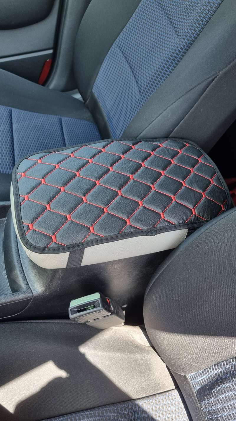 Husa cotiera auto universala din piele ecologica