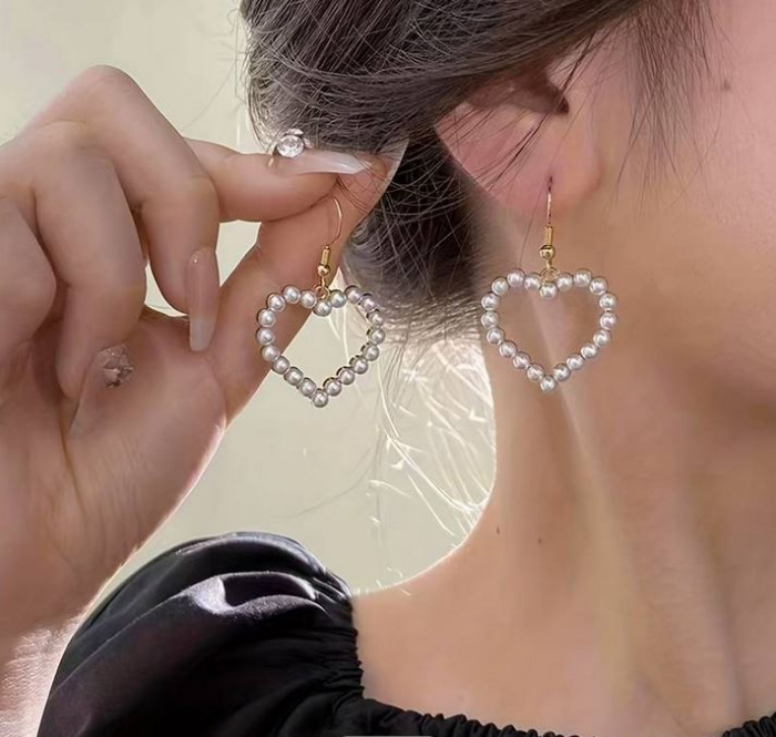 Cercei Pearl Heart [7]