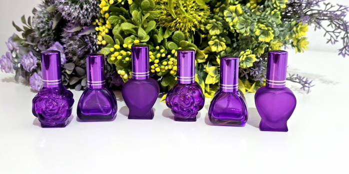 Sticlute pentru parfum