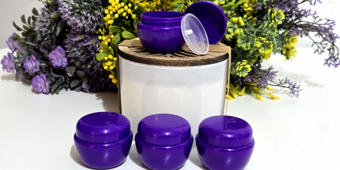 Cutii mov din plastic 30g