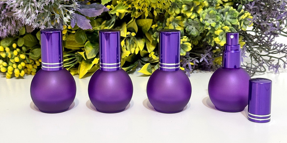 Sticlute pentru parfum cu pulverizator 10ml