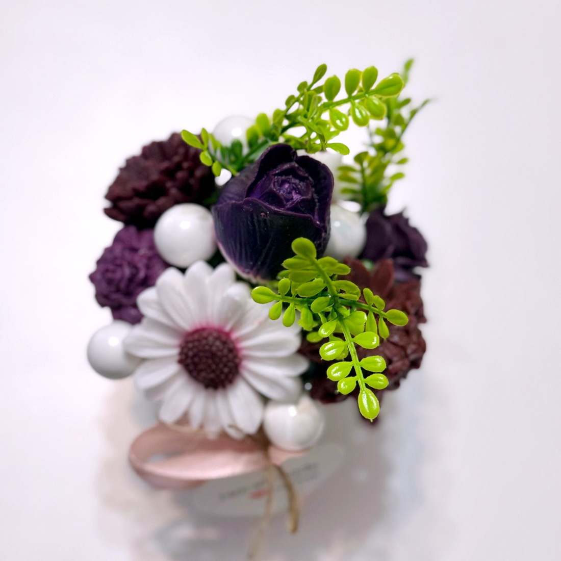 Aranjament din flori de sapun [3]