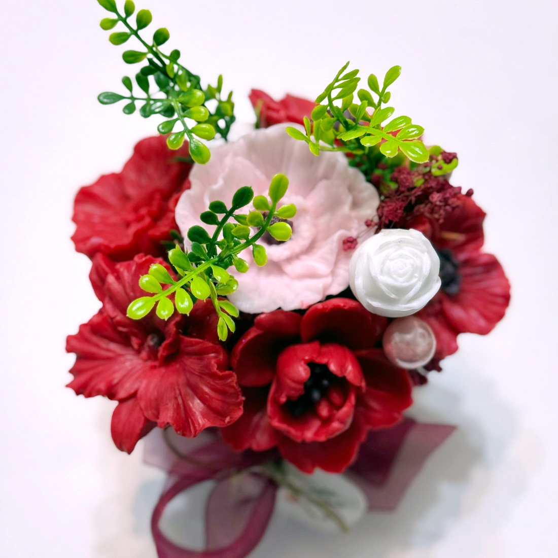 Aranjament din flori de sapun [3]