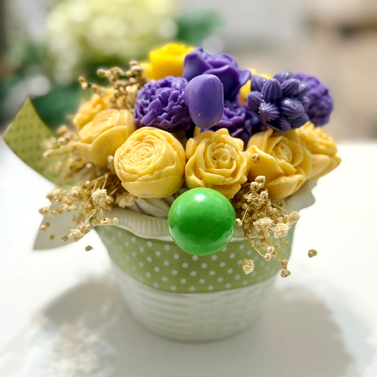 Aranjament din flori de sapun [4]