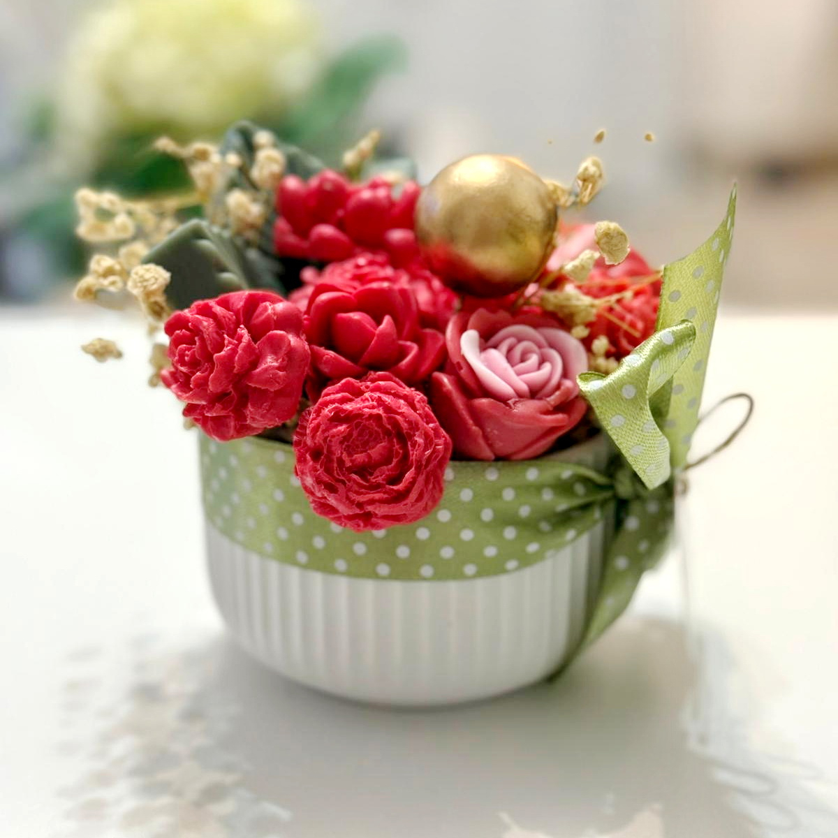 Aranjament din flori de sapun [4]