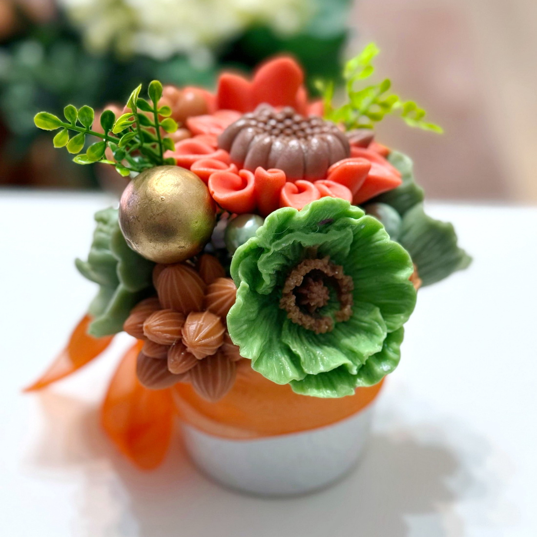 Aranjament din flori de sapun [4]