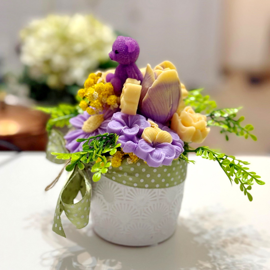 Aranjament din flori de sapun [5]