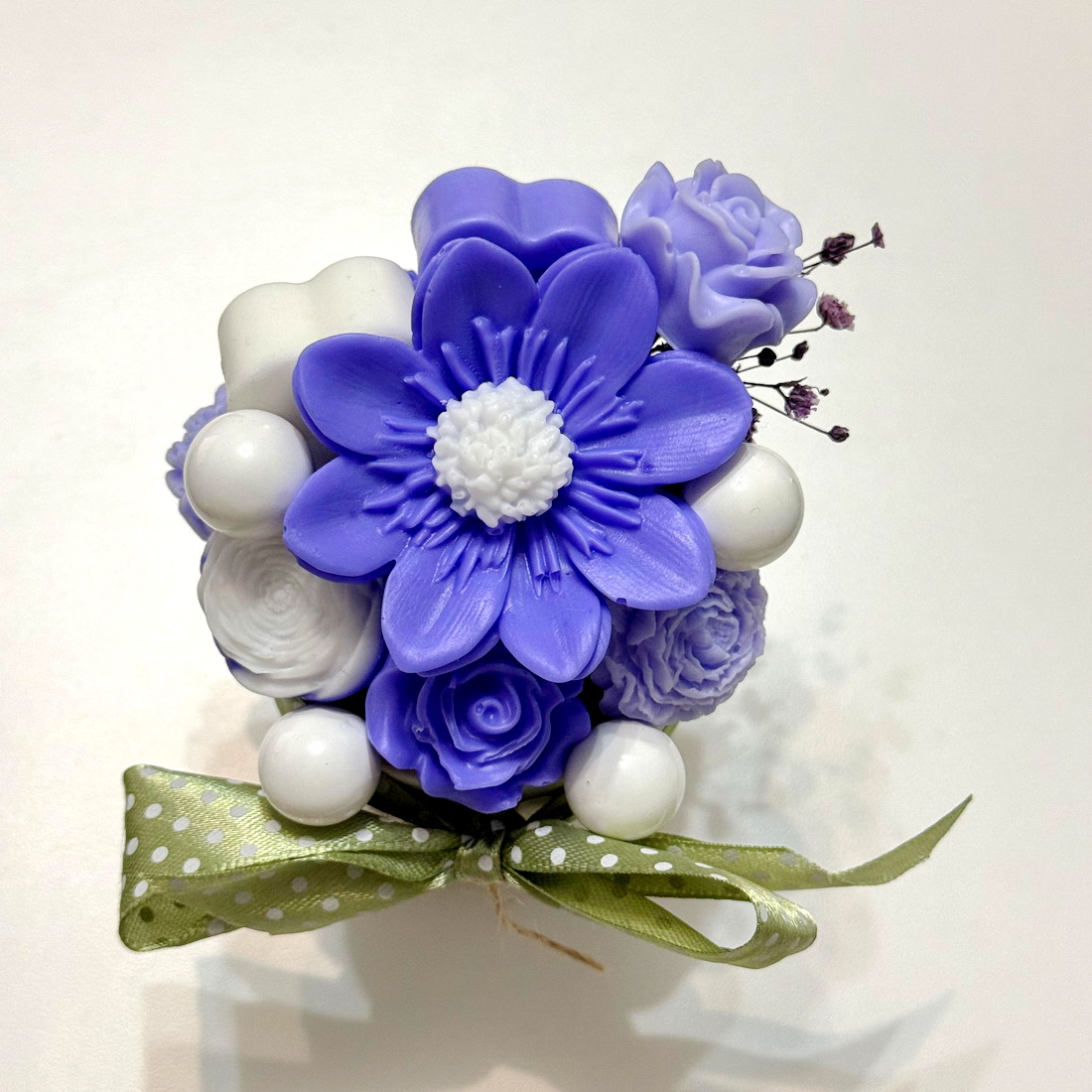 Aranjament din flori de sapun [3]