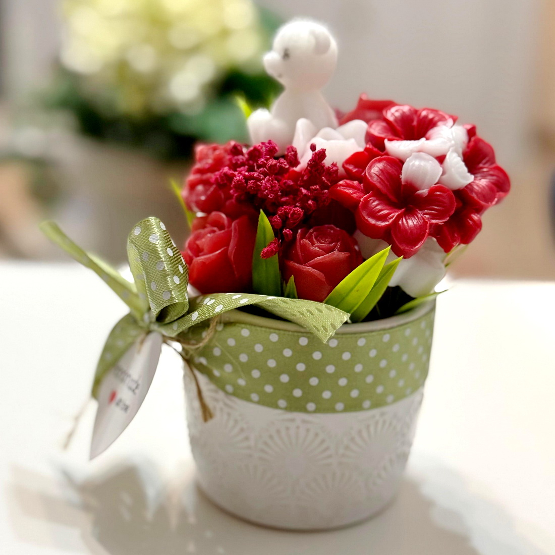 Aranjament din flori de sapun [5]