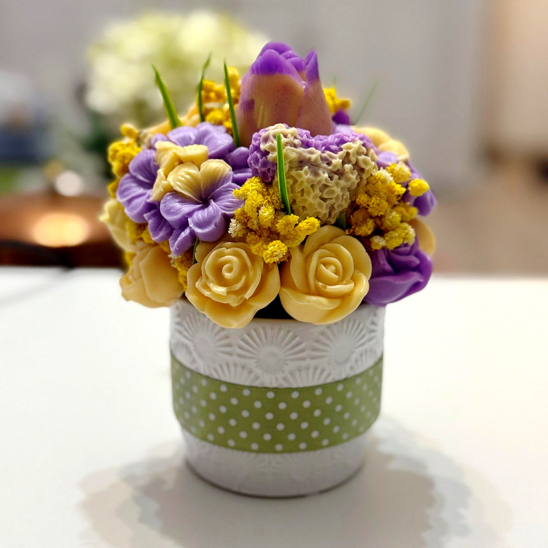 Aranjament din flori de sapun [4]