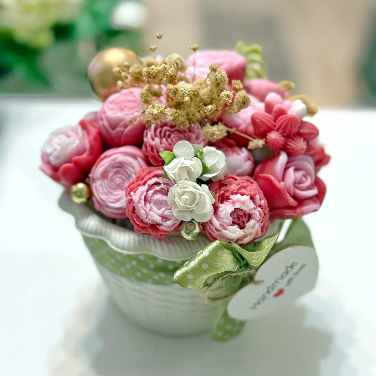 Aranjament din flori de sapun [2]