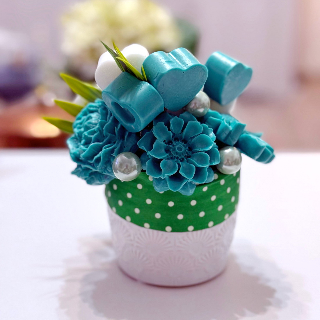 Aranjament din flori de sapun [4]