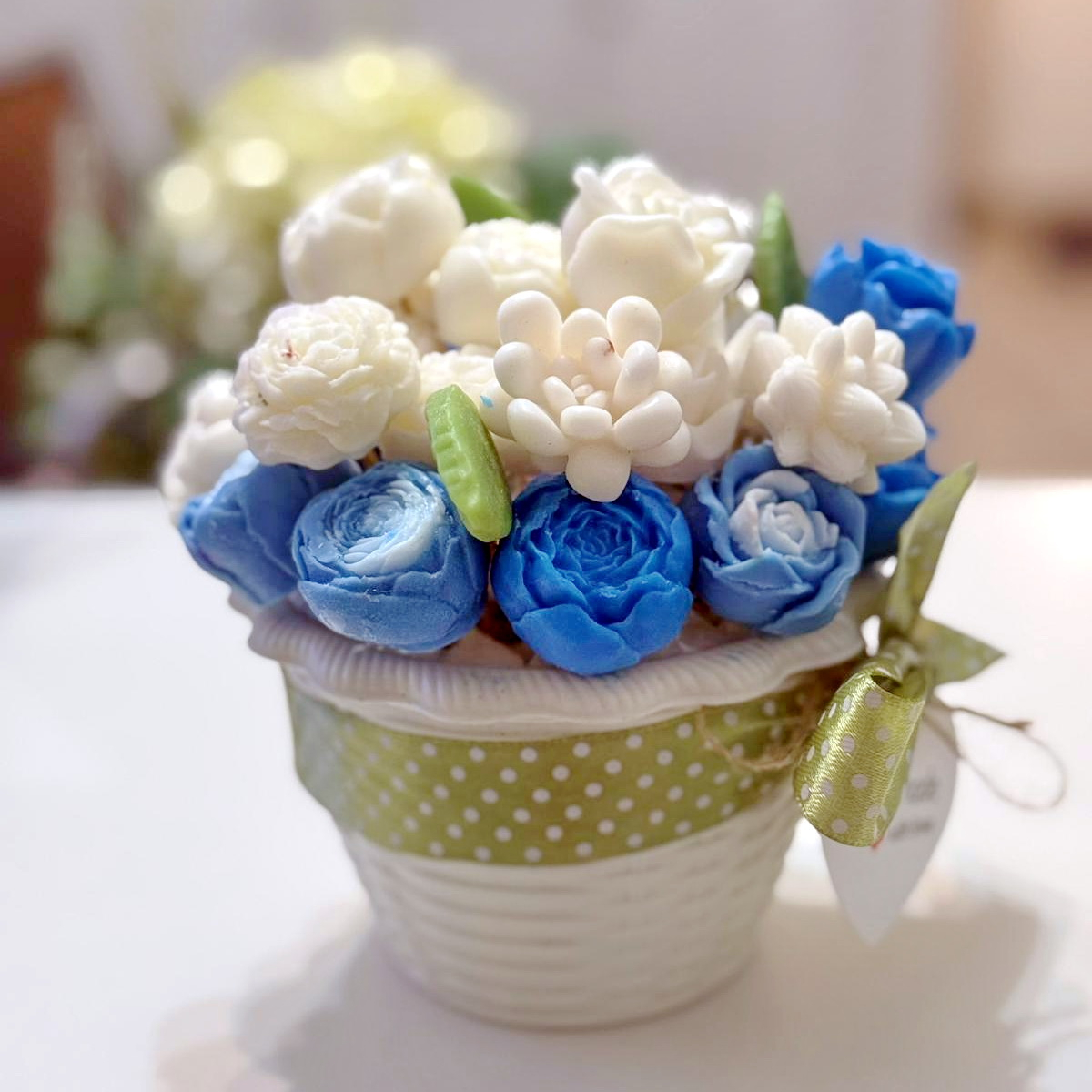 Aranjament din flori de sapun [2]