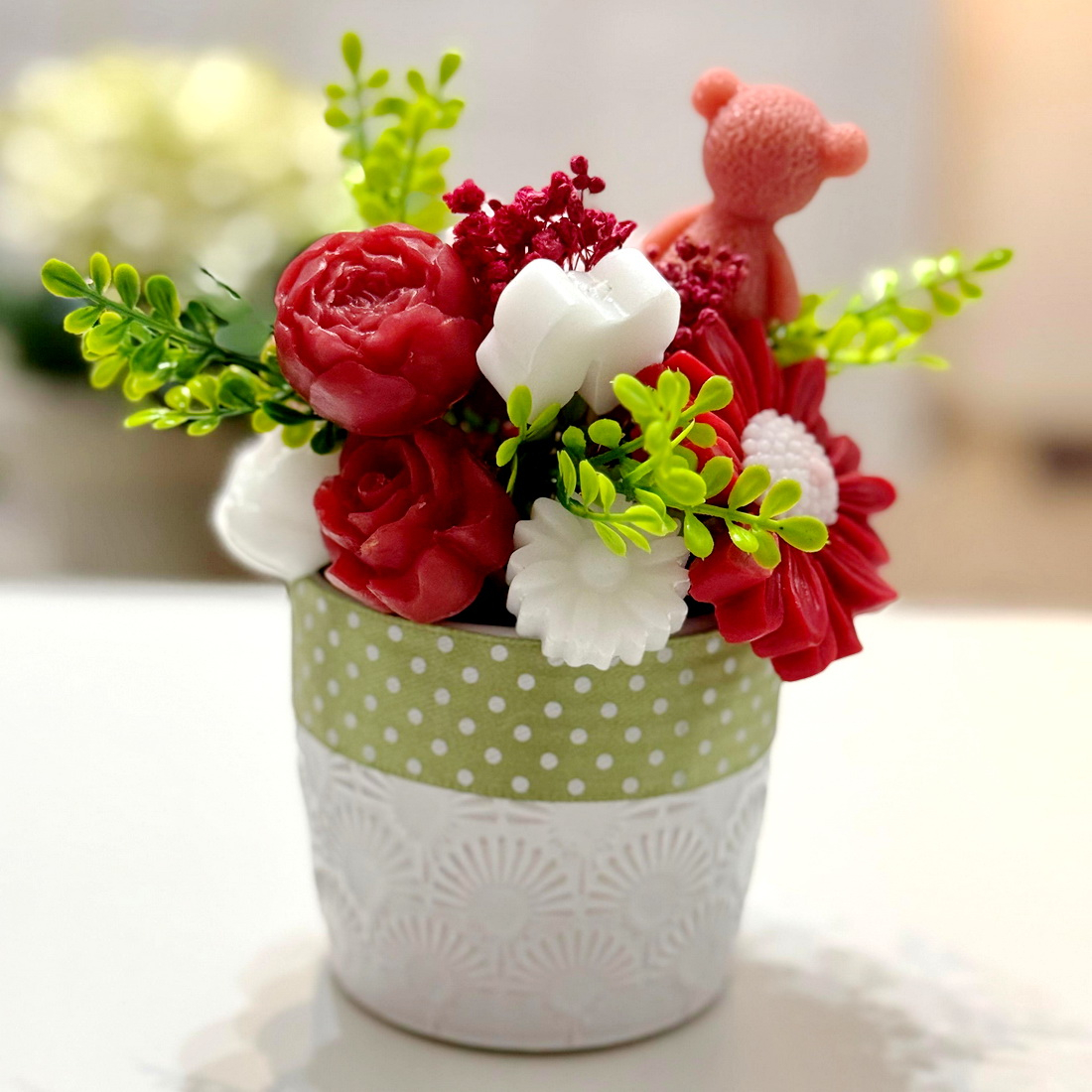 Aranjament din flori de sapun [4]