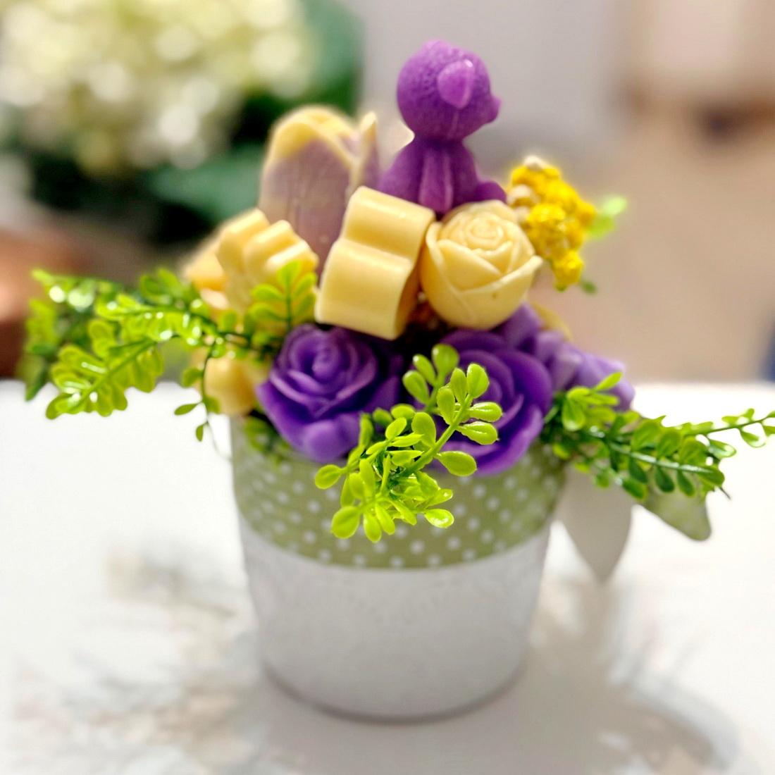 Aranjament din flori de sapun [2]