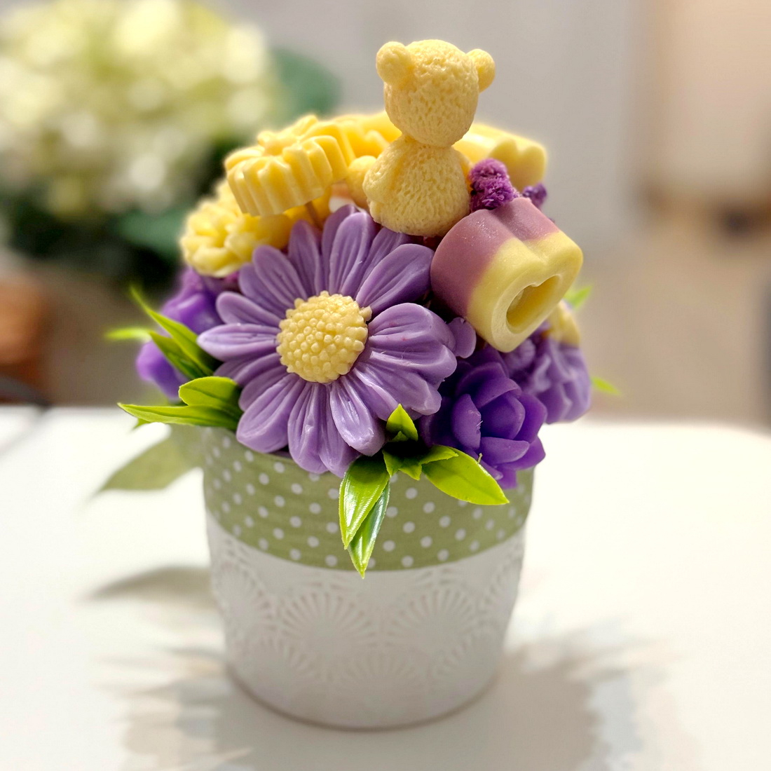 Aranjament din flori de sapun [3]