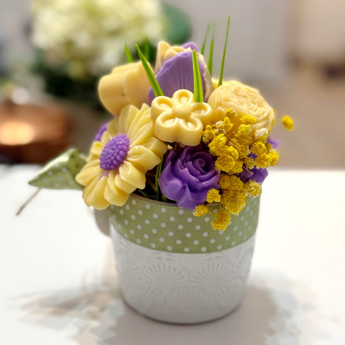 Aranjament din flori de sapun [4]