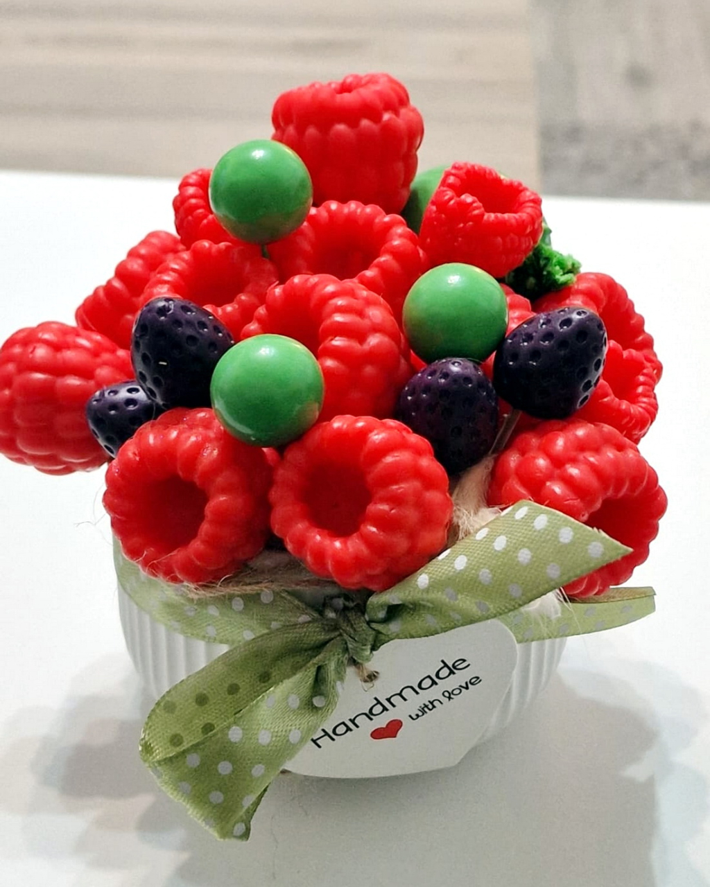 Aranjament din fructe de sapun [2]