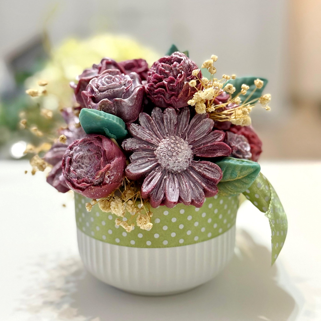 Aranjament din flori de sapun [4]