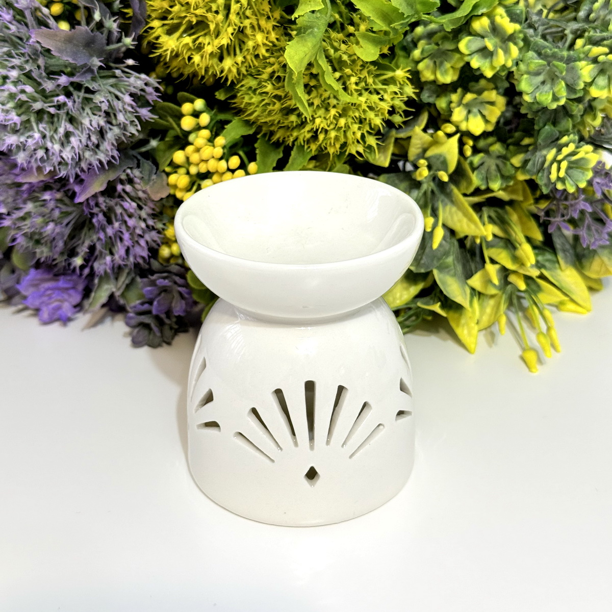 Candela din ceramica alba 8.5cm x 7cm [4]