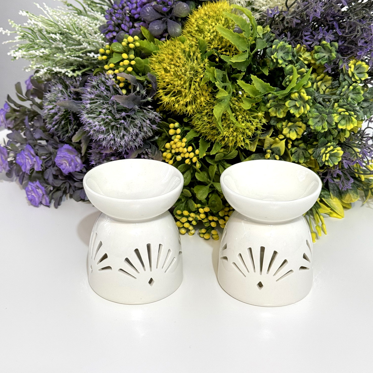 Candela din ceramica alba 8.5cm x 7cm [6]