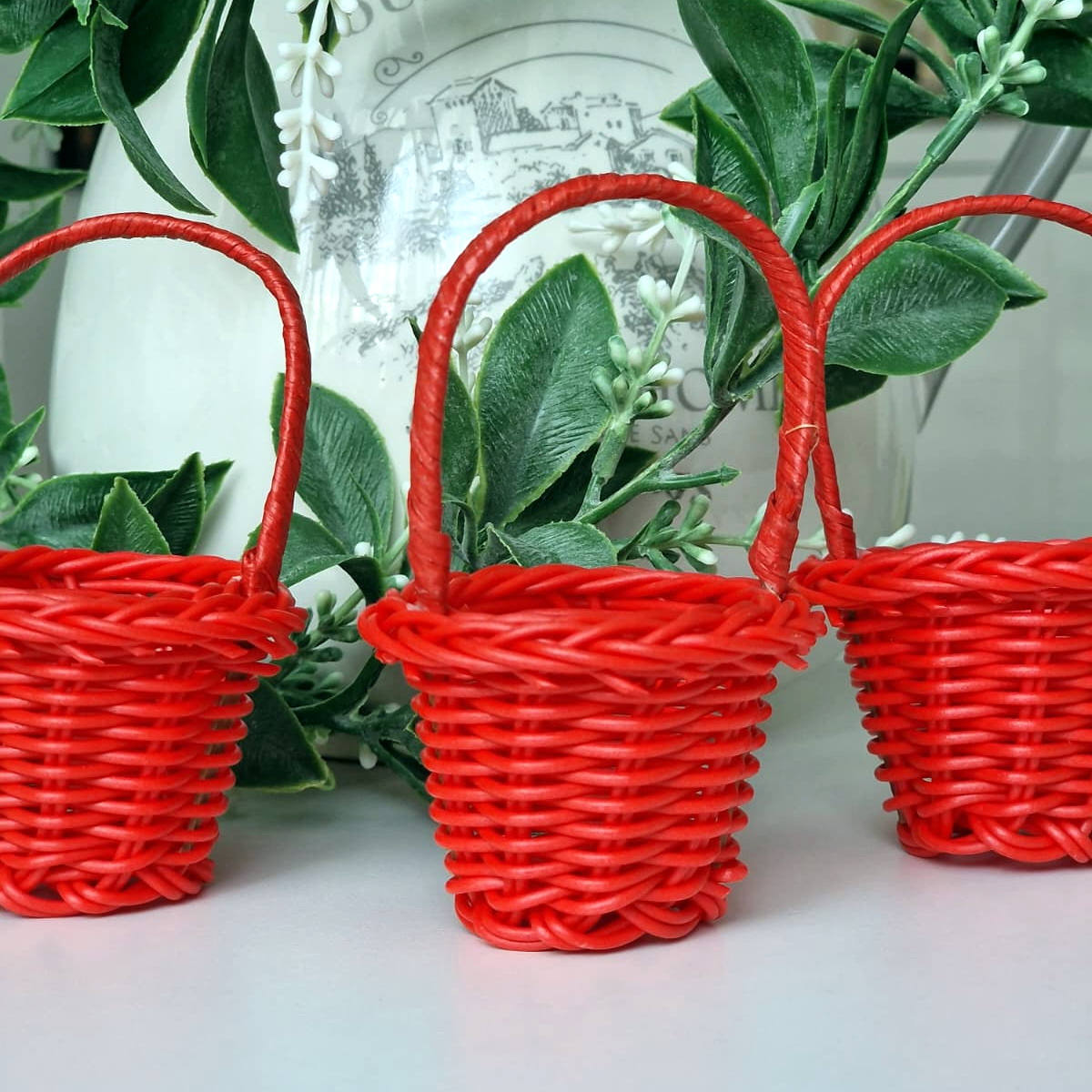 Cosulet rosu pentru aranjamente florale cu tortita [4]