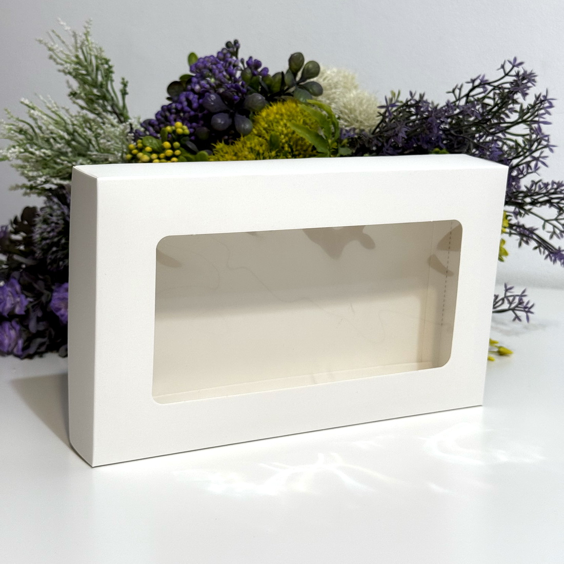 Cutie din carton alba cu fereastra 25cm x 15cm x 4cm [6]
