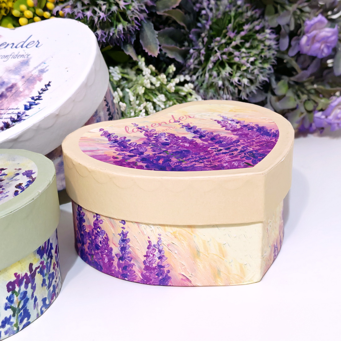 Cutie din carton inima model lavanda 11cm x 9cm x 5cm [2]