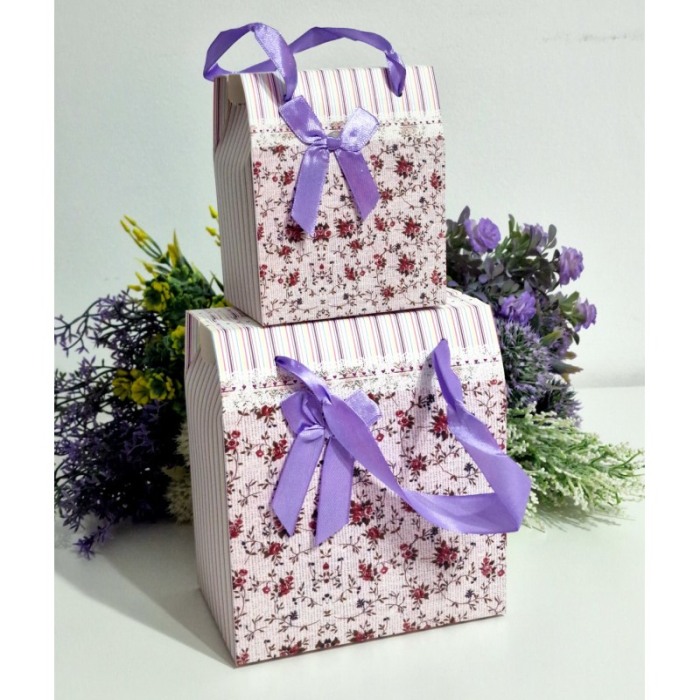 Cutie din carton plastifiat model floral cu funda mov 10cm x 7cm x 12cm [10]