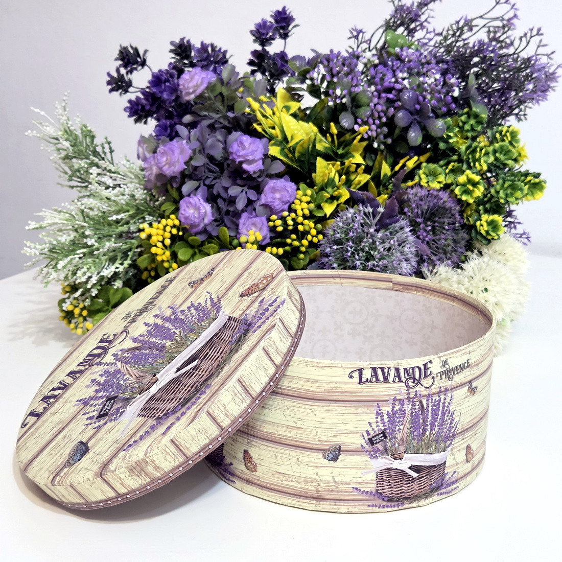 Cutie din carton rotunda model lavanda 19.5cm x 10cm [3]