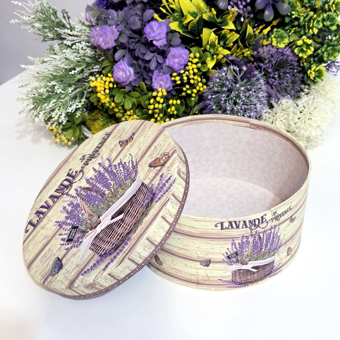 Cutie din carton rotunda model lavanda 21cm x 11.5cm [6]