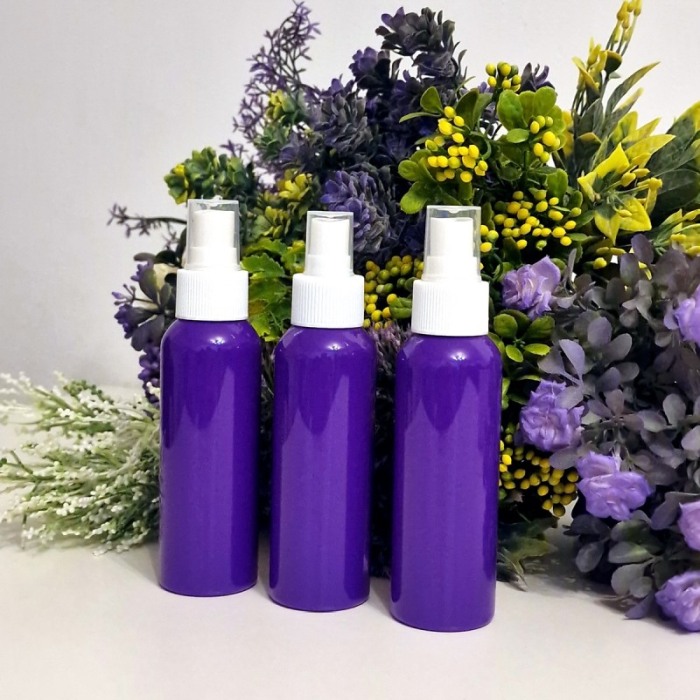 Flacon mov 100 ml cu pulverizator alb tip spray [4]