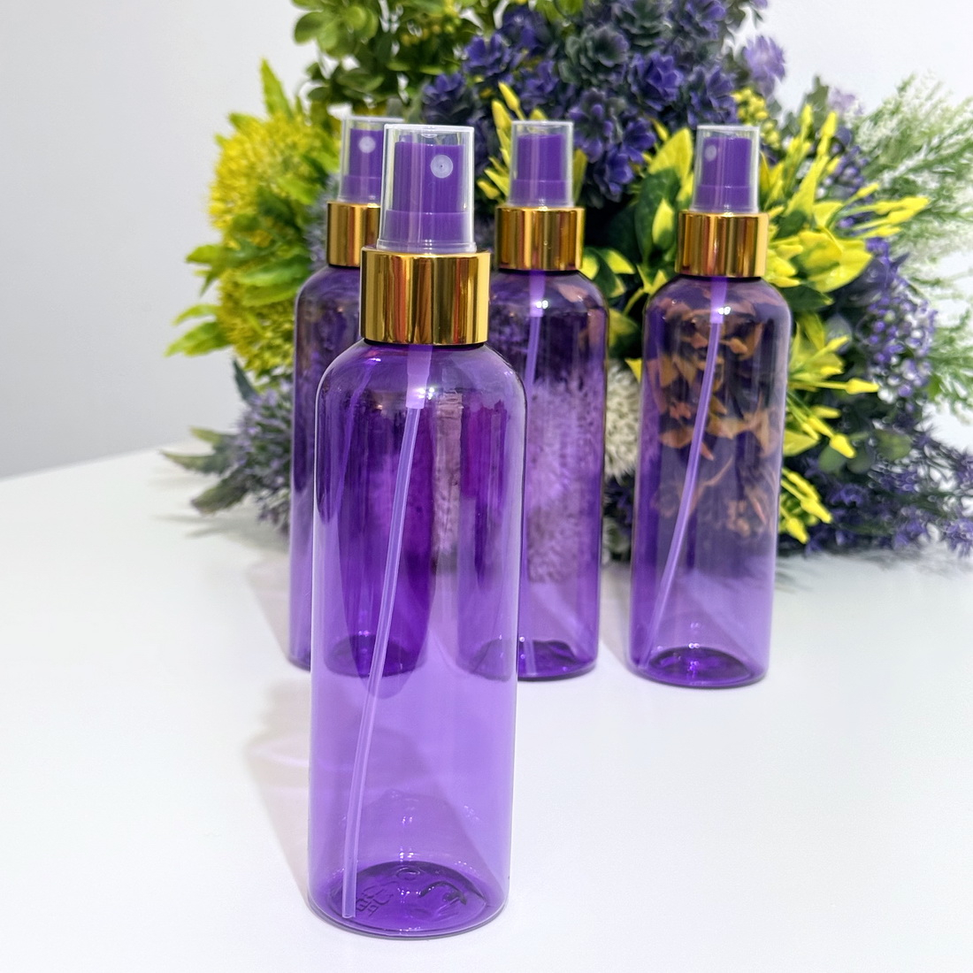 Set 100 flacoane mov 200 ml cu pulverizator tip spray cu inel auriu [3]