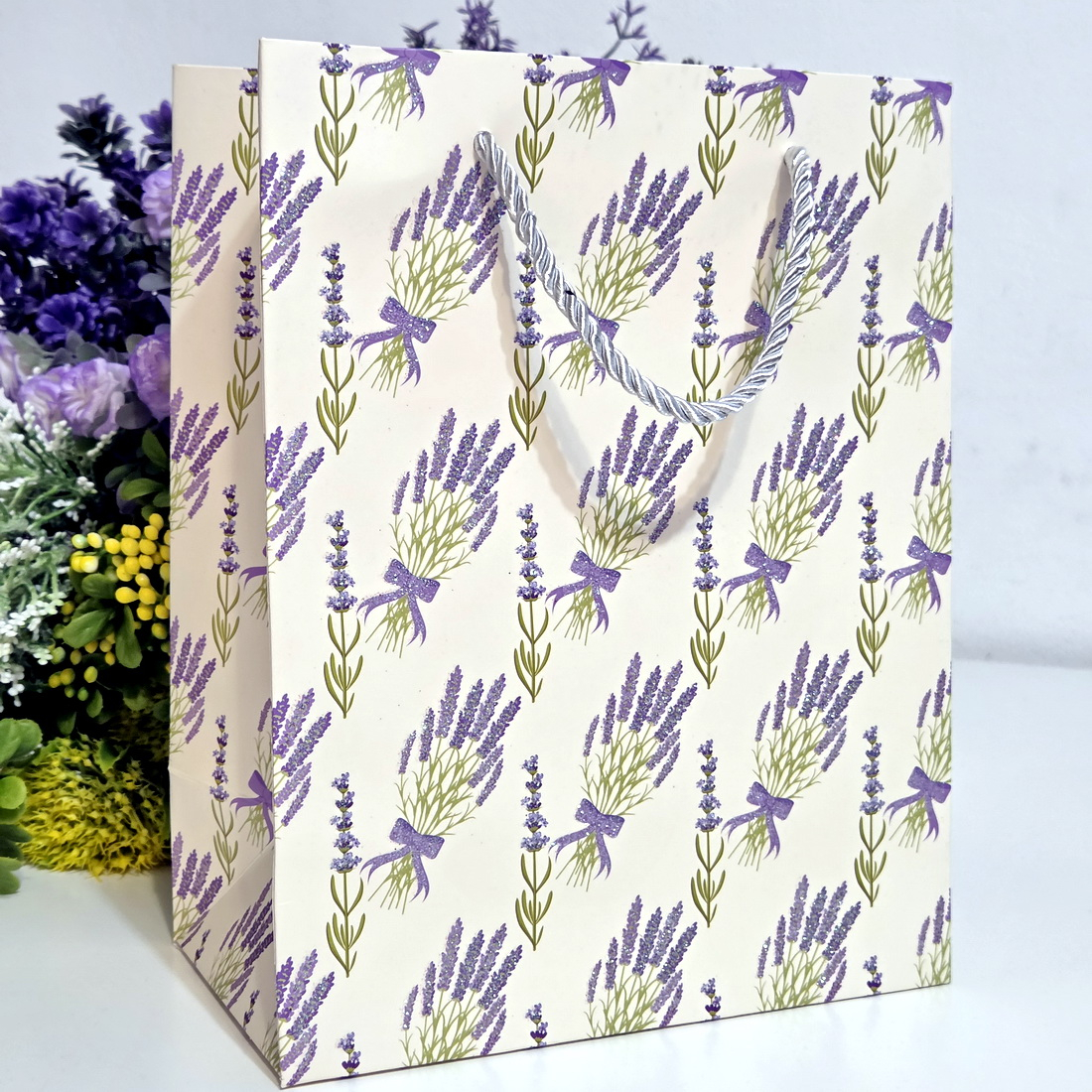 Pungi din hartie cartonata model lavanda 3 23cm x 18cm x 10cm [6]
