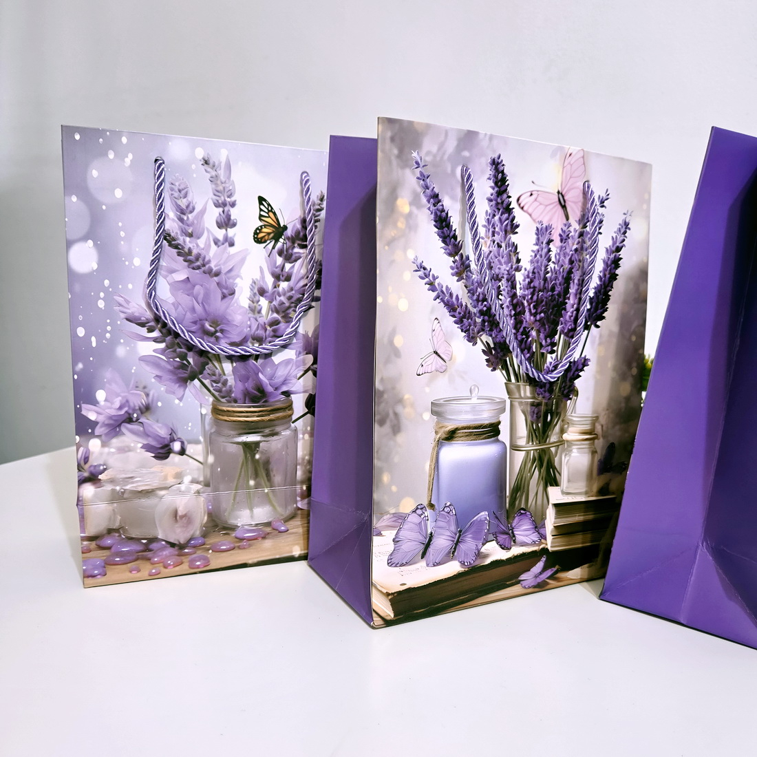 Pungi din hartie cartonata model lavanda 2 24cm x 18cm x 10cm [5]