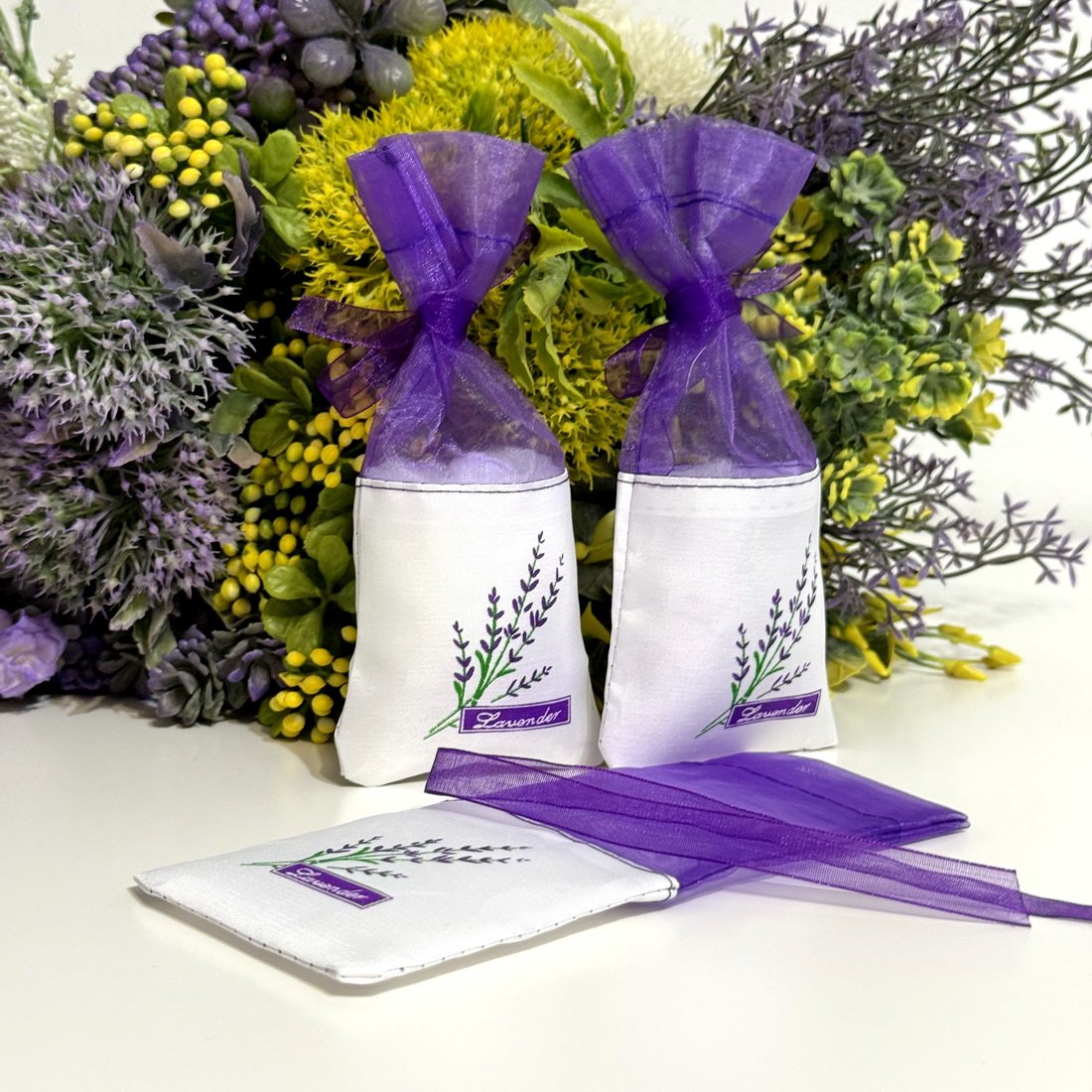 Saculeti din organza mov cu panza alba 16.5cm x 7cm [4]