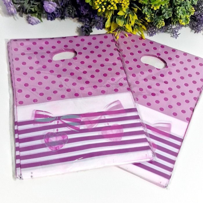 Set 100 pungi din plastic ciclamen cu buline 30cm x 20cm [3]