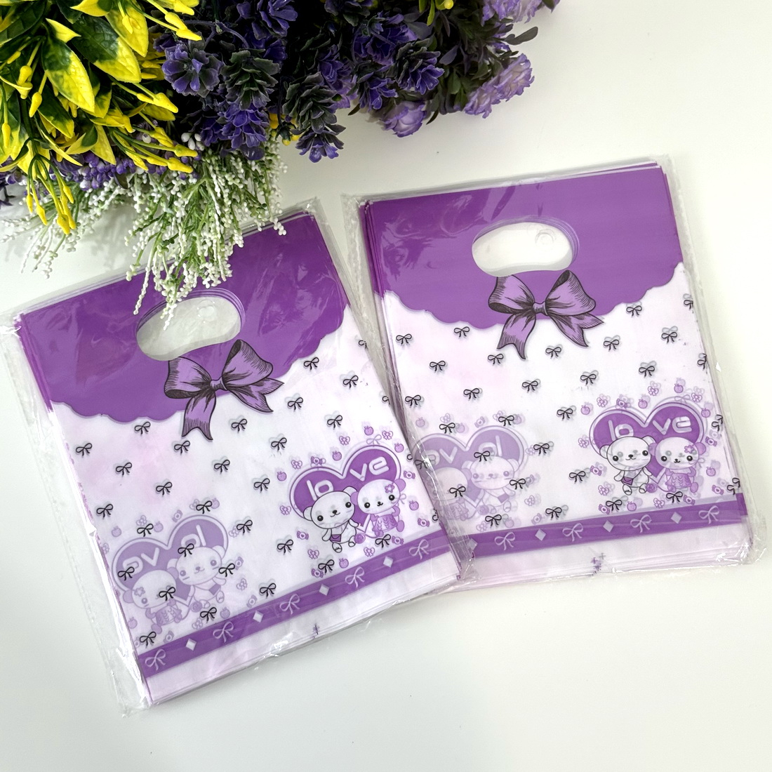 Set 100 pungi din plastic mov cu funda 20cm x 15cm [2]