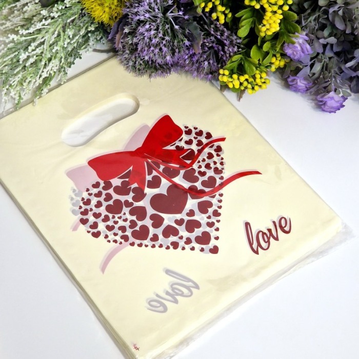 Set 100 pungi din plastic model inima cu funda 20cm x 15cm [5]