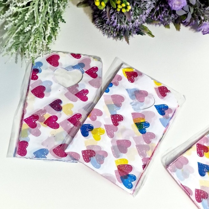 Set 50 pungi din plastic cu inimi multicolore 15cm x 9cm [2]