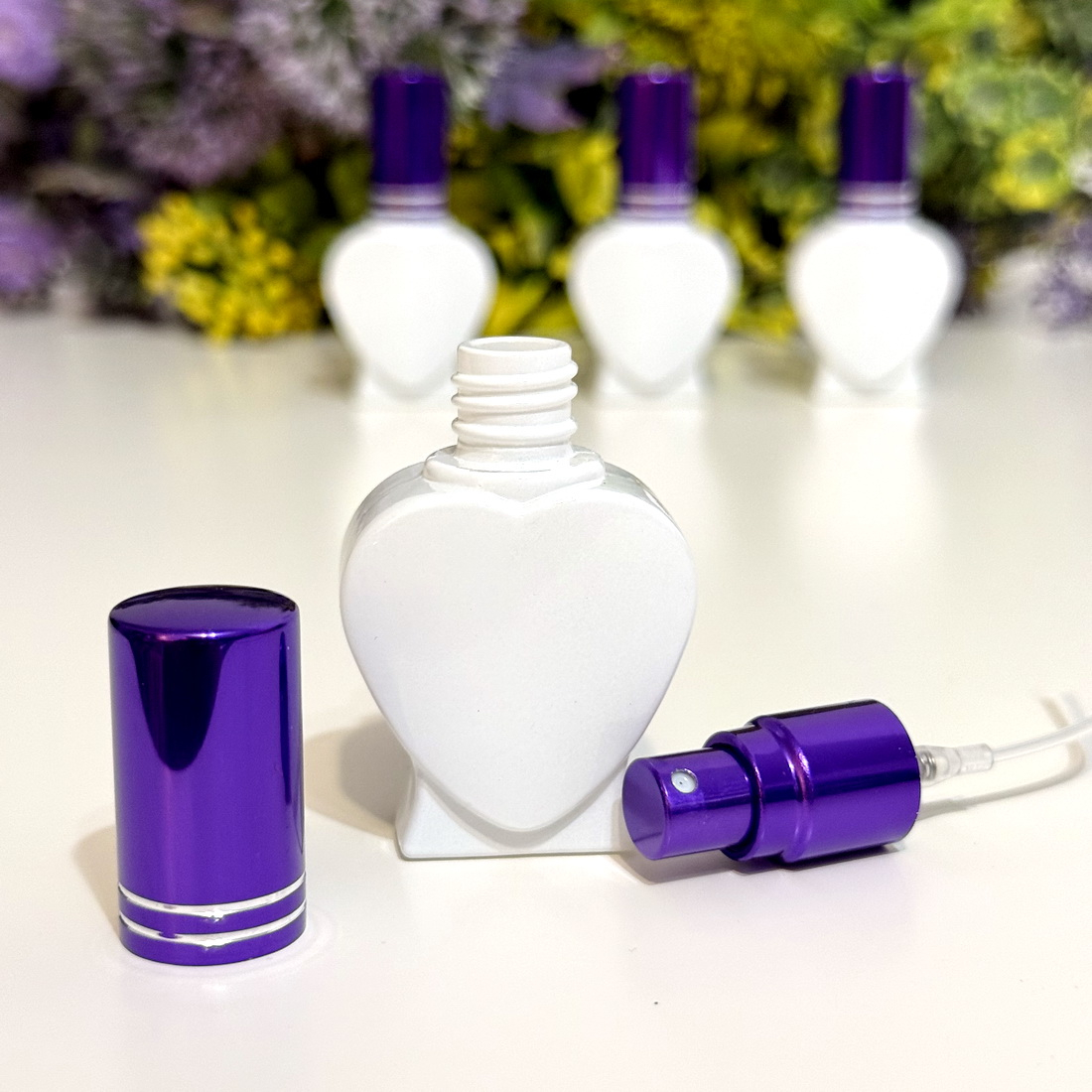 Sticlute din sticla alba 10 ml cu pulverizator pentru parfum [5]