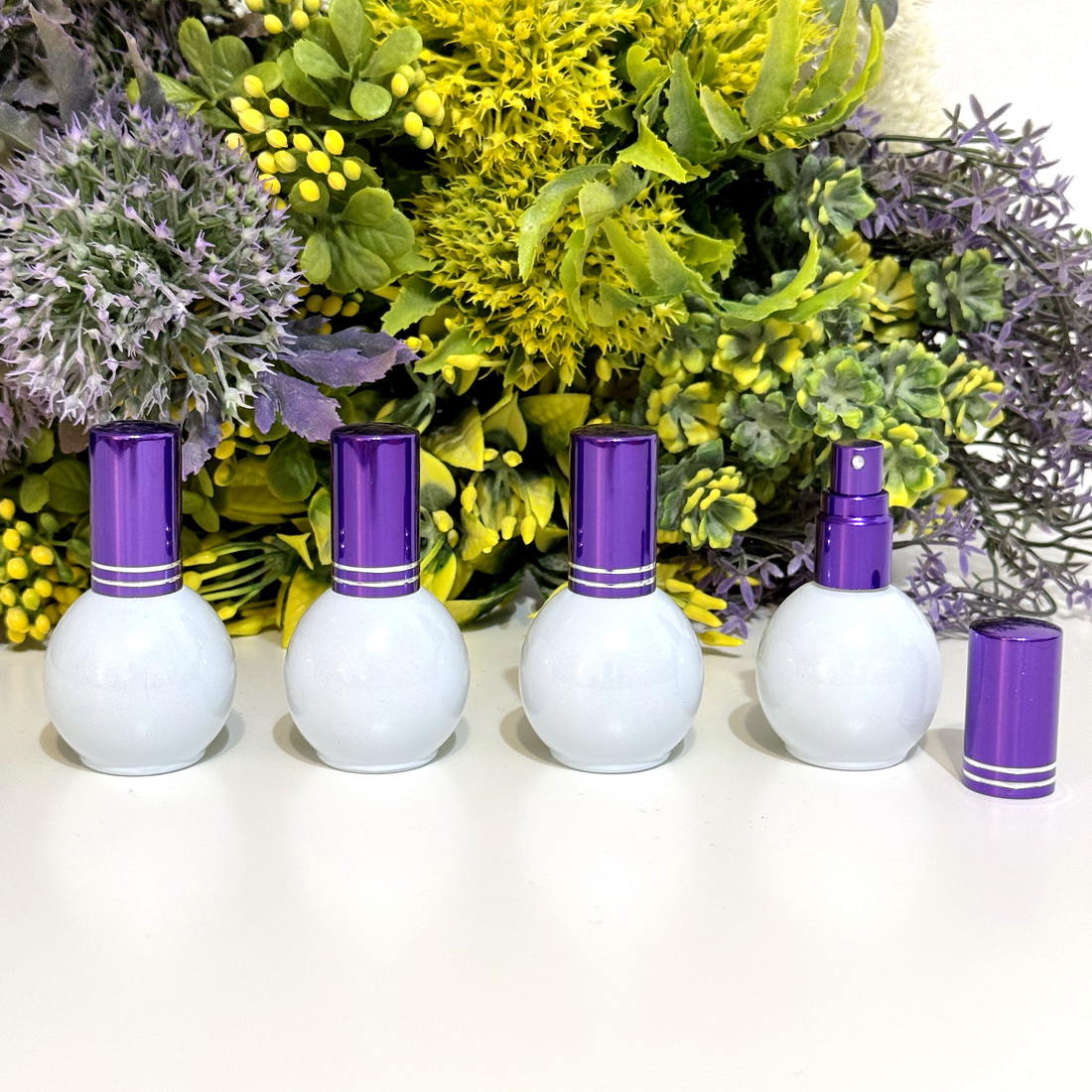 Sticlute din sticla mov 10 ml cu pulverizator pentru parfum [4]