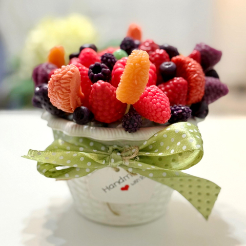 Noutăți - Aranjament din fructe de sapun