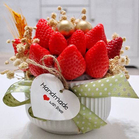 Decoratiuni din sapun - Aranjament din fructe de sapun