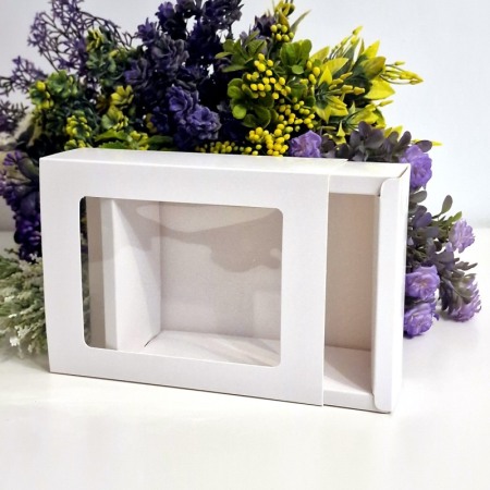 Noutăți - Cutie din carton alba cu fereastra 20cm x 15cm x 5cm