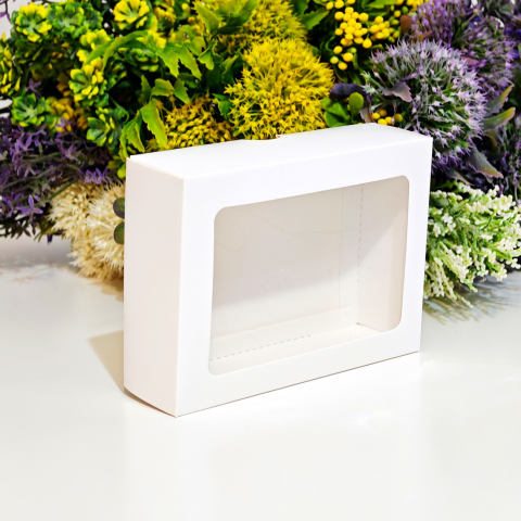 Cutii pentru cadouri - Cutie din carton alba cu fereastra 14cm x 11cm x 5cm