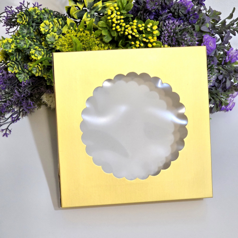 Cutie din carton aurie cu fereastra 20cm x 20cm x 5cm [3]