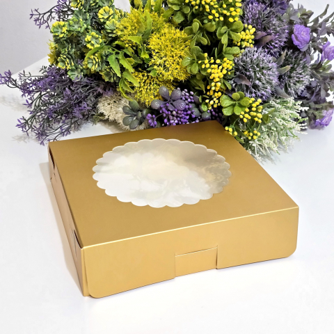 Cutie din carton aurie cu fereastra 20cm x 20cm x 5cm